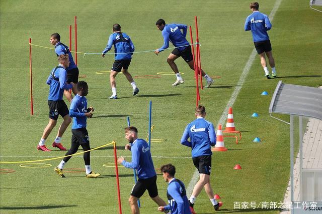 瓜迪奥拉坚定站队曼城，面临信誉危机